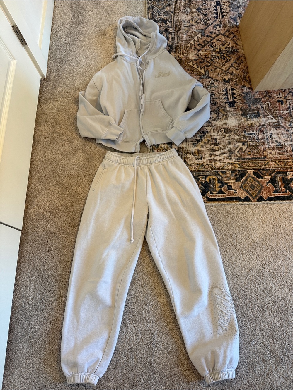 PINK Victoria's Secret Light Gray Fleece Jogger Pants